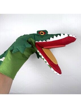 Peter Pan Tick Tock Crocodile Hand Puppet Moravska Ustredna Brno Czech 16”